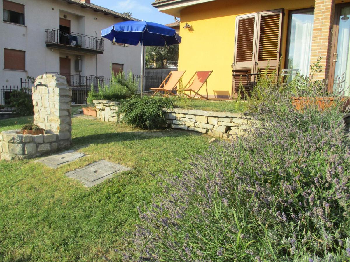 Il Risveglio Dei Sensi Βίλα Fossato di Vico Εξωτερικό φωτογραφία